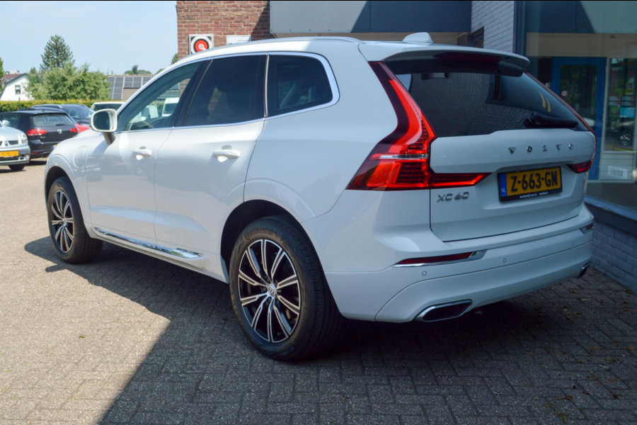 Volvo XC60 2.0 Recharge T8 AWD Inscription | Panoramadak | Trekhaak