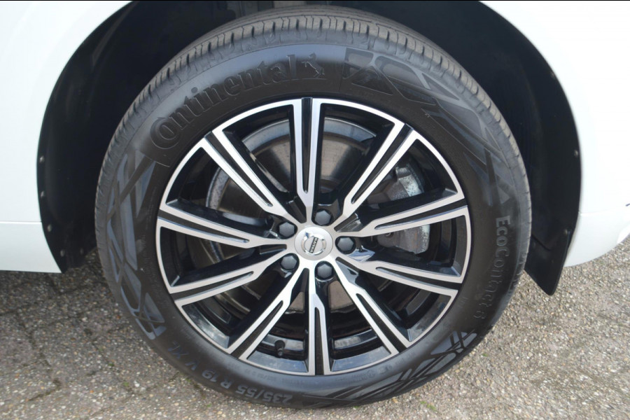 Volvo XC60 2.0 Recharge T8 AWD Inscription | Panoramadak | Trekhaak