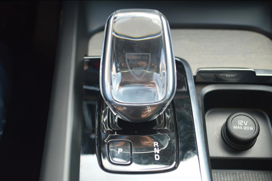 Volvo XC60 2.0 Recharge T8 AWD Inscription | Panoramadak | Trekhaak