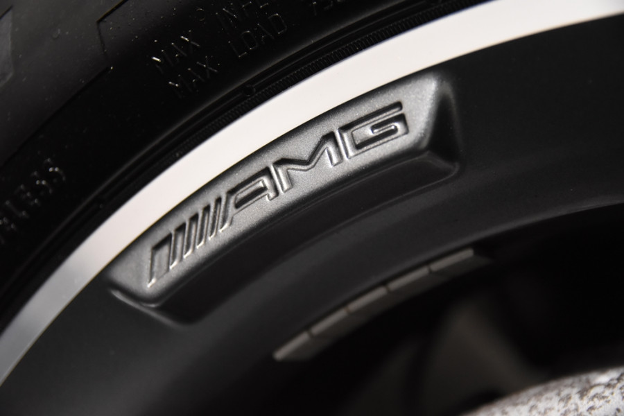 Mercedes-Benz GLA 180 AMG Line *Navigatie*Camera*2x AMG*