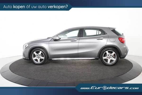 Mercedes-Benz GLA 180 AMG Line *Navigatie*Camera*2x AMG*