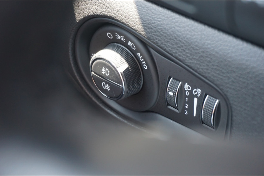 Jeep Renegade 130PK e-Hybrid S AUTOMAAT ADAPTIVE | CARPLAY | WINTERPACK! VERKOCHT