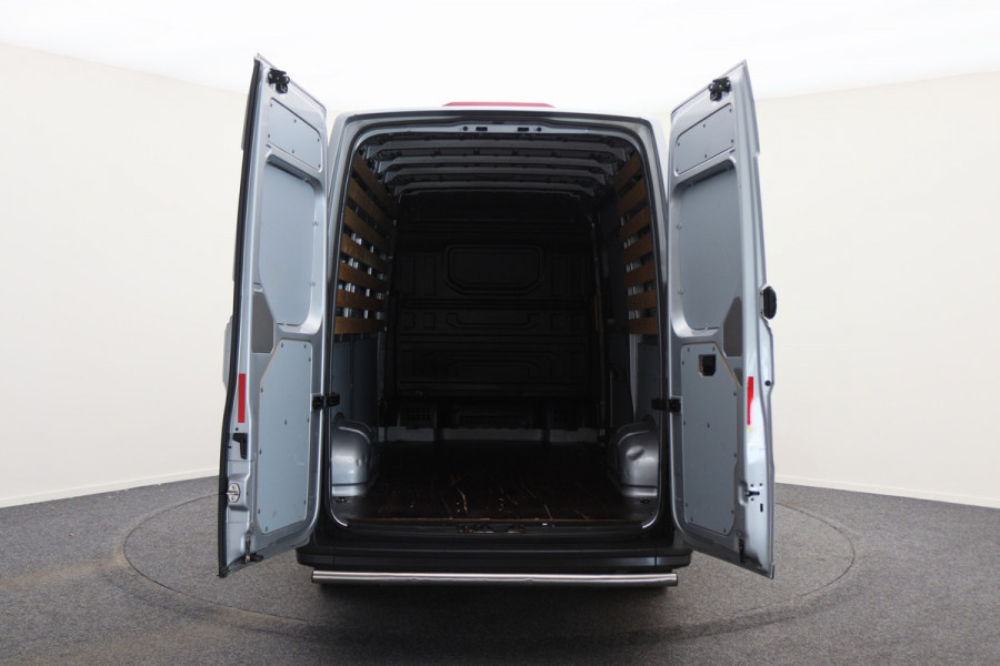 Volkswagen Crafter 30 2.0 TDI L3H3 (L2H2) Comfortline 3-Zits, Airco, Side-Bars, Cruise, Bluetooth