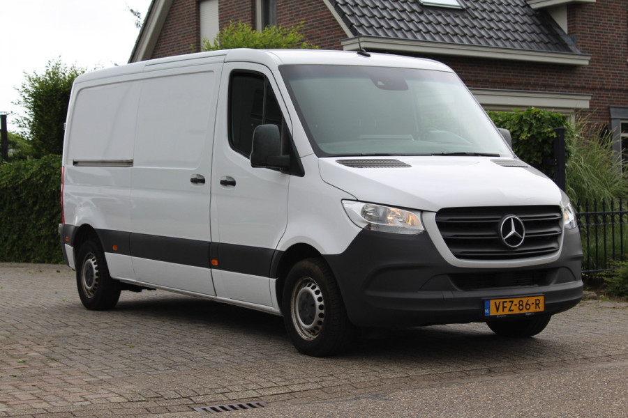 Mercedes-Benz Sprinter 314 2.2 CDI 105KW Euro6 9G-Tronic L2H1 ✓3-zits ✓ Navigatie ✓ Camera ✓ Trekhaak