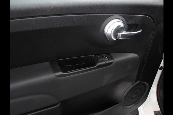 Fiat 500 1.0 Hybrid Sport Climate control Cruise control Lichtmetalen velgen Groot scherm Sportstoelen