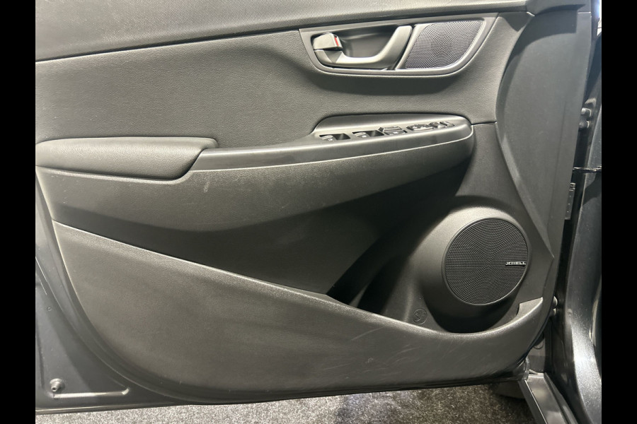 Hyundai Kona EV Premium 64 kWh | Warmtepomp | Verwarmde en geventileerde stoelen | Soh (batterijcheck) 91,8 %