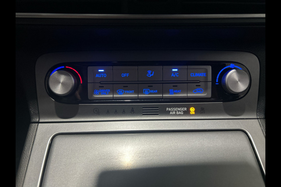 Hyundai Kona EV Premium 64 kWh | Warmtepomp | Verwarmde en geventileerde stoelen | Soh (batterijcheck) 91,8 %