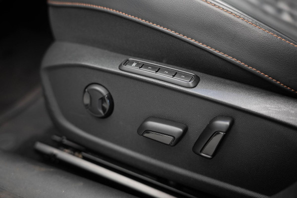 CUPRA Formentor 1.4 e-Hybrid Performance |Pano|Memory|Carplay|Trekhaak|