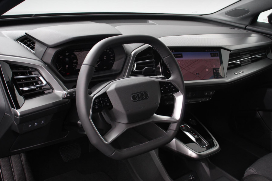 Audi Q4 e-tron 40 Advanced Edition | Navigatie | Climate Control | DAB | Led | Electrisch bedienbare achterklep | 19" Lichtmetalen velgen