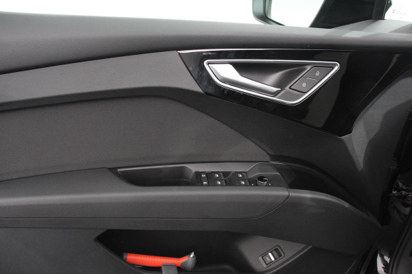 Audi Q4 e-tron 40 Advanced Edition | Navigatie | Climate Control | DAB | Led | Electrisch bedienbare achterklep | 19" Lichtmetalen velgen