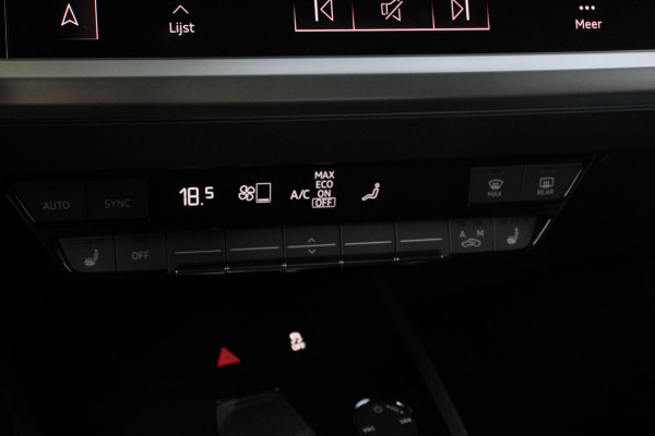 Audi Q4 e-tron 40 Advanced Edition | Navigatie | Climate Control | DAB | Led | Electrisch bedienbare achterklep | 19" Lichtmetalen velgen