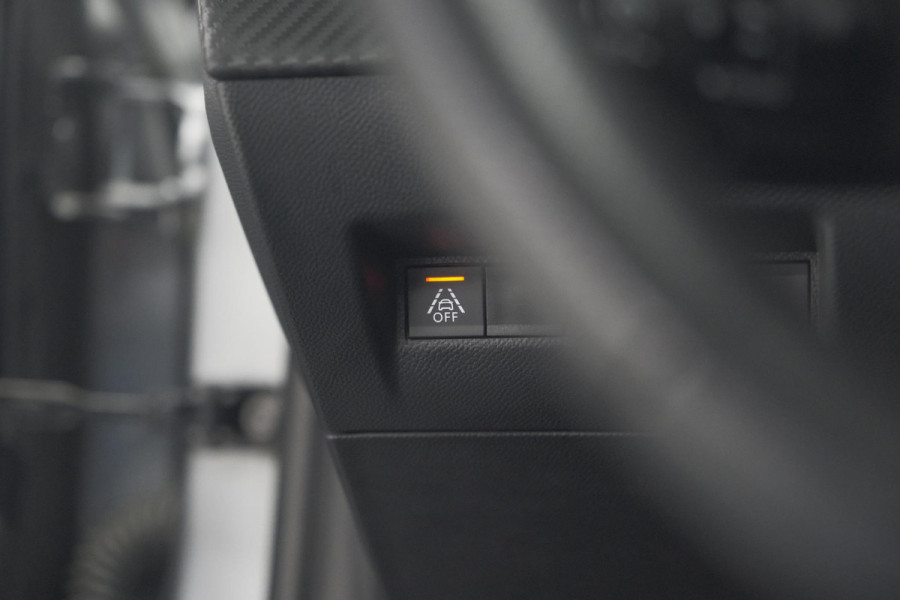 Peugeot 208 PureTech 131 EAT8 GT | Camera | Dodehoekdetectie | Navigatie | Carplay