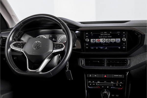 Volkswagen T-Cross 1.0 TSI Life 110 PK - Automaat | Adapt. Cruise | Stoelverw. | PDC | App. Connect | ECC | DAB | LM 17" | Trekhaak |