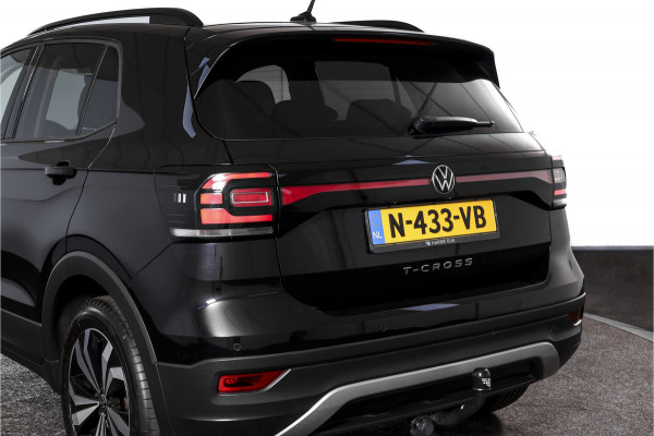 Volkswagen T-Cross 1.0 TSI Life 110 PK - Automaat | Adapt. Cruise | Stoelverw. | PDC | App. Connect | ECC | DAB | LM 17" | Trekhaak |
