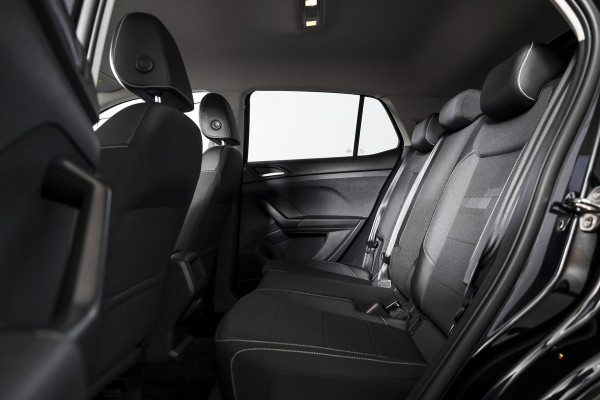 Volkswagen T-Cross 1.0 TSI Life 110 PK - Automaat | Adapt. Cruise | Stoelverw. | PDC | App. Connect | ECC | DAB | LM 17" | Trekhaak |