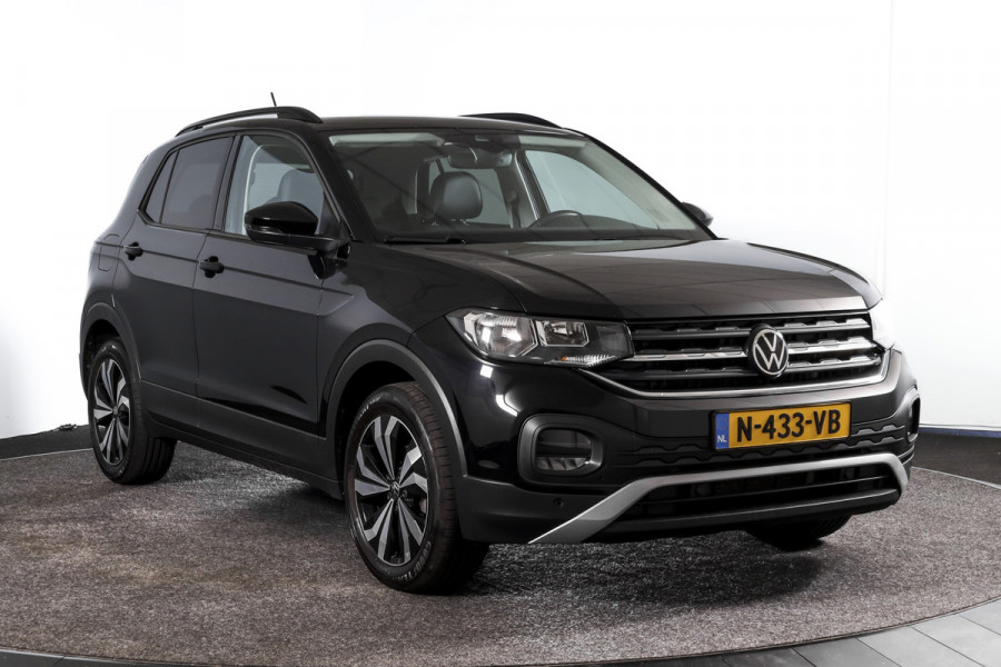 Volkswagen T-Cross 1.0 TSI Life 110 PK - Automaat | Adapt. Cruise | Stoelverw. | PDC | App. Connect | ECC | DAB | LM 17" | Trekhaak |