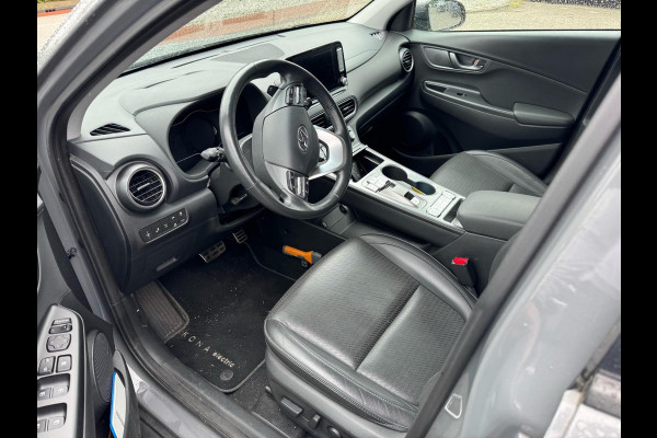 Hyundai Kona EV Premium 64 kWh 204pk Full Leder | Adaptieve Cruise | Achteruitrijcamera | Climate control | Grote Accu!