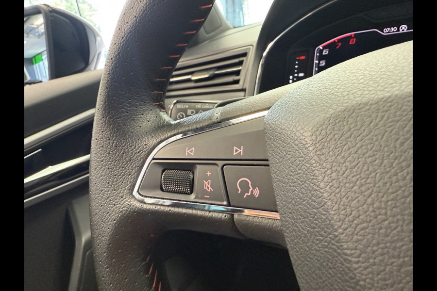 Seat Ibiza 1.0 TSI FR 5-Drs. Automaat Navigatie Full-led