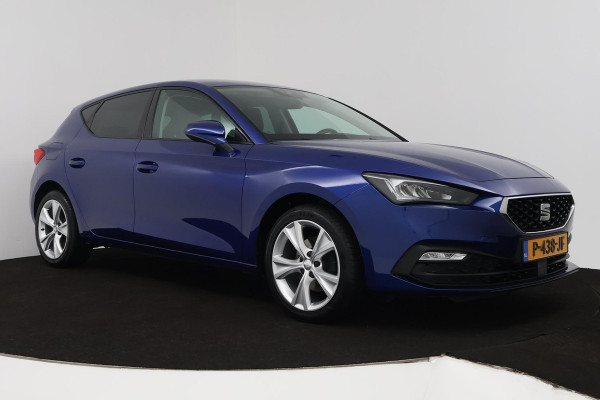 Seat Leon 1.5 TSI FR Ultimate Edition (ACHTERUITRIJCAMERA, STOELVERWARMING, NAVIGATIE, STUURVERWARMING, CRUISE, PARKEERSENSOREN)