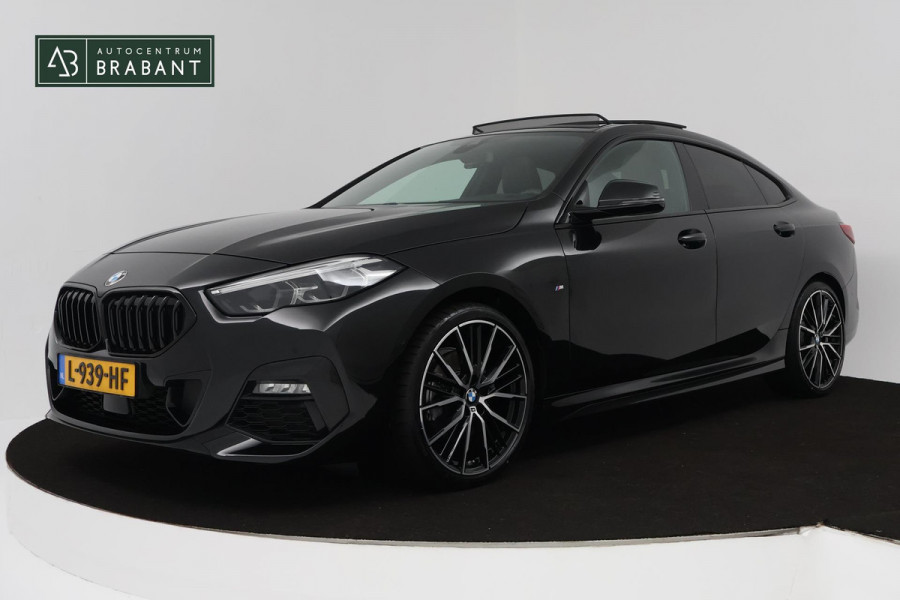 BMW 2 Serie Gran Coupé 218i Executive Edition (PANORAMADAK, ACHTERUITRIJCAMERA, PARKEERSENSOREN, STOELVERWARMING, AUTOMAAT)