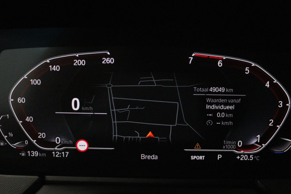 BMW 2 Serie Gran Coupé 218i Executive Edition (PANORAMADAK, ACHTERUITRIJCAMERA, PARKEERSENSOREN, STOELVERWARMING, AUTOMAAT)