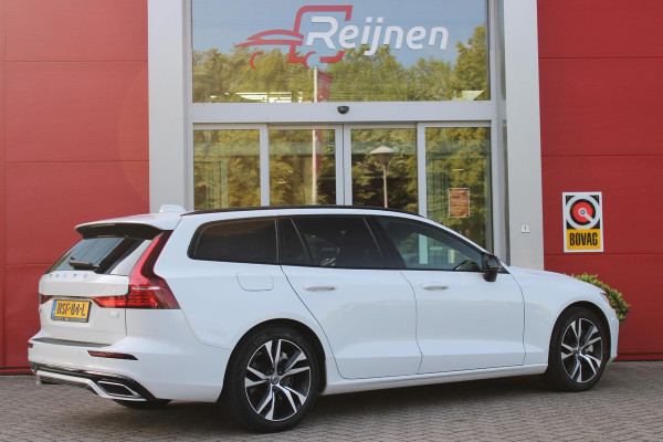 Volvo V60 2.0 T6 340PK RECHARGE AWD R-DESIGN **NIEUWSTAAT!** | ELEKTRISCH BEDIENBARE VOORSTOELEN MET GEHEUGEN OP BESTUURDERSSTOEL | 18" 5-Y SPAAKS MATT BLACK / DIAMOND CUT R-DESIGN WIELEN | HIGH PERFORMANCE SOUND HARMAN KARDON | ADAPTIVE CRUISE CONTROL | ACHTERUITRIJ CAMERA | GETINTE RUITEN | PARKEERSENSOREN VOOR EN ACHTER | STOEL/STUUR VERWARMING | BEKLEDING R-DESIGN NAPPA LEDER / TEXTIEL CHARCOAL IN COMBINATIE MET SPORTSTOELEN | KEYLESS ENTRY/START | ELEKTRISCH BEDIENBARE ACHTERKLEP |