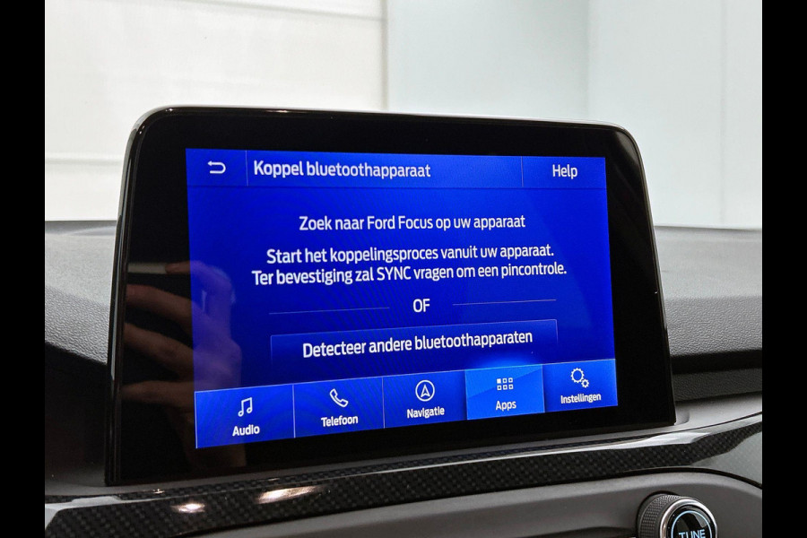 Ford FOCUS Wagon 1.5 EcoBoost ST Line Automaat (NAVIGATIE, STUUR-/STOELVERWARMING, B&O SOUND, CAMERA, 1e EIGENAAR)