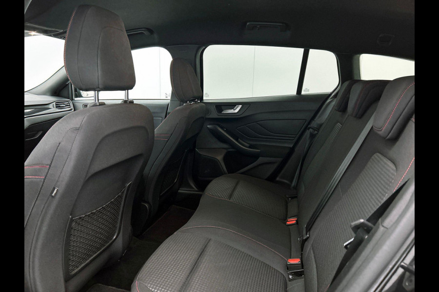 Ford FOCUS Wagon 1.5 EcoBoost ST Line Automaat (NAVIGATIE, STUUR-/STOELVERWARMING, B&O SOUND, CAMERA, 1e EIGENAAR)