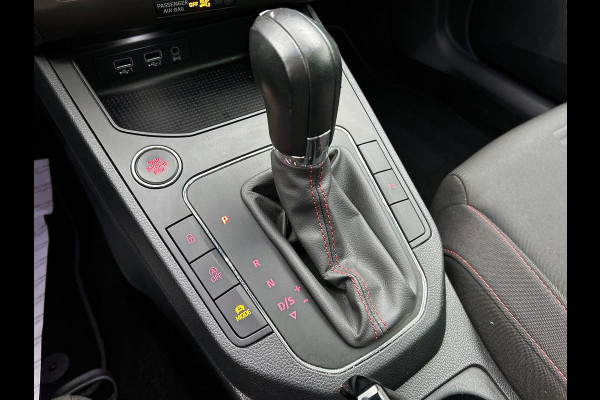 Seat Ibiza 1.0 TSI FR Intense Automaat (PANORAMADAK, DIGITALE COCKPIT, CARPLAY, LED, CAMERA, PDC, 1e EIGENAAR, GOED ONDERHOUDEN)