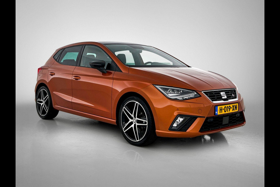 Seat Ibiza 1.0 TSI FR Intense Automaat (PANORAMADAK, DIGITALE COCKPIT, CARPLAY, LED, CAMERA, PDC, 1e EIGENAAR, GOED ONDERHOUDEN)