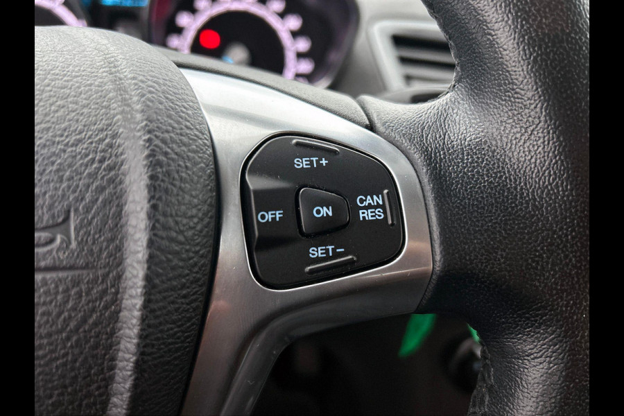 Ford Fiesta 1.0 Style Ultimate (NAVIGATIE, PARKEERSENSOREN, CRUISE, 1e EIGENAAR, GOED ONDERHOUDEN)