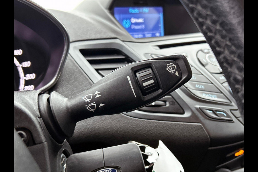 Ford Fiesta 1.0 Style Ultimate (NAVIGATIE, PARKEERSENSOREN, CRUISE, 1e EIGENAAR, GOED ONDERHOUDEN)