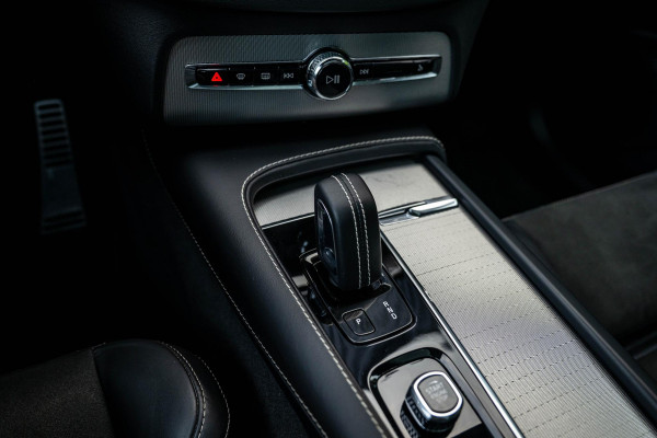 Volvo XC90 2.0 T8 Recharge AWD R-Design 455pk LONG RANGE