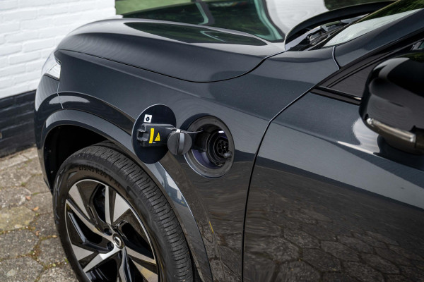 Volvo XC90 2.0 T8 Recharge AWD R-Design 455pk LONG RANGE