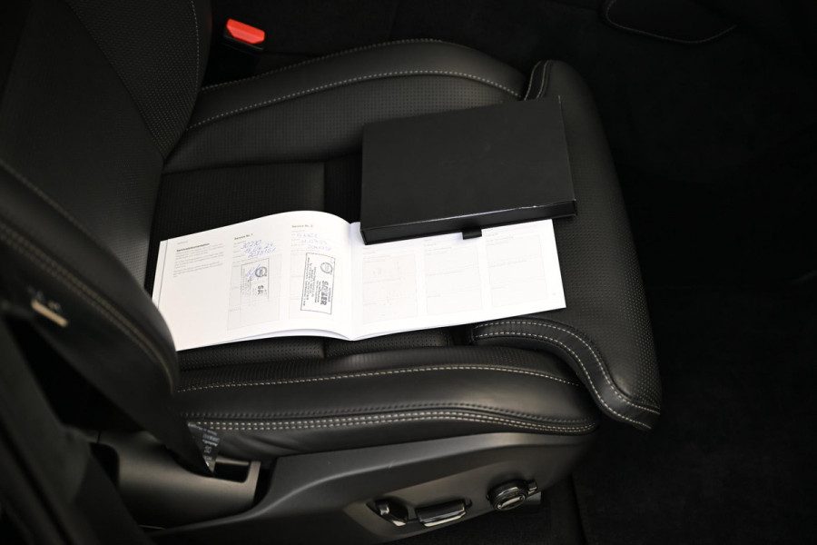Volvo XC90 2.0 T8 Recharge AWD Ultimate Dark 455pk LONG RANGE