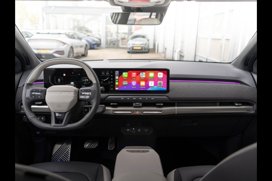 Kia EV3 GT-PlusLine 81.4 kWh Direct beschikbaar  l Adventurine Green | 360 camera l l Harman Kardon l  Stoel en stuurverwarming l Stoel ventilatie  l Schuif kantel dak l