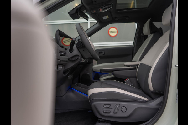 Kia EV3 GT-PlusLine 81.4 kWh Direct beschikbaar  l Adventurine Green | 360 camera l l Harman Kardon l  Stoel en stuurverwarming l Stoel ventilatie  l Schuif kantel dak l