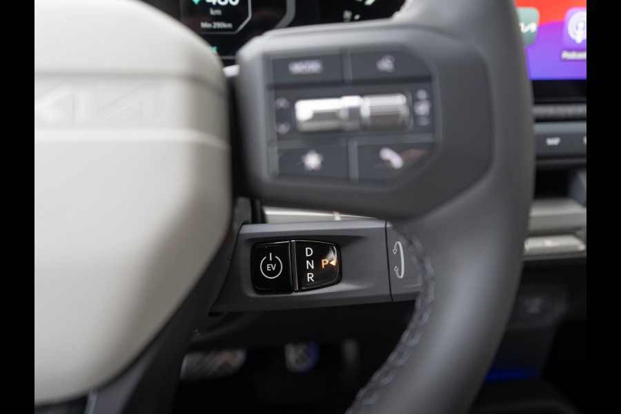 Kia EV3 GT-PlusLine 81.4 kWh Direct beschikbaar  l Adventurine Green | 360 camera l l Harman Kardon l  Stoel en stuurverwarming l Stoel ventilatie  l Schuif kantel dak l