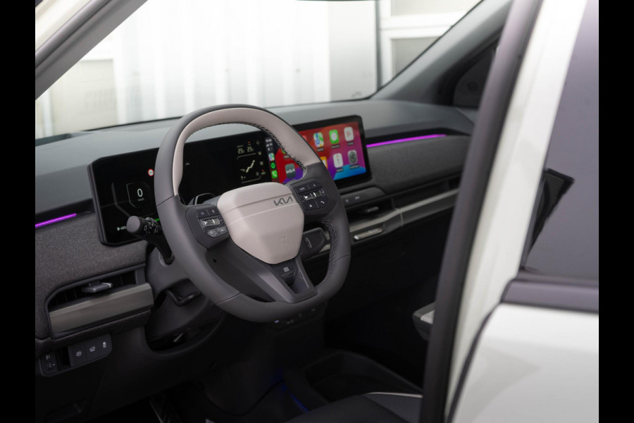 Kia EV3 GT-PlusLine 81.4 kWh Direct beschikbaar  l Adventurine Green | 360 camera l l Harman Kardon l  Stoel en stuurverwarming l Stoel ventilatie  l Schuif kantel dak l