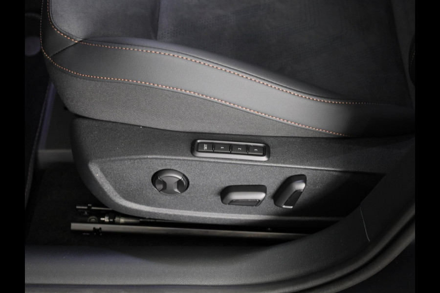 CUPRA Formentor 1.5 TSI e-Hybrid VZ Performance 272pk | Panoramadak | Matte Lak | 19 inch | Carbon Spiegelkappen | Trekhaak | Sennheiser |