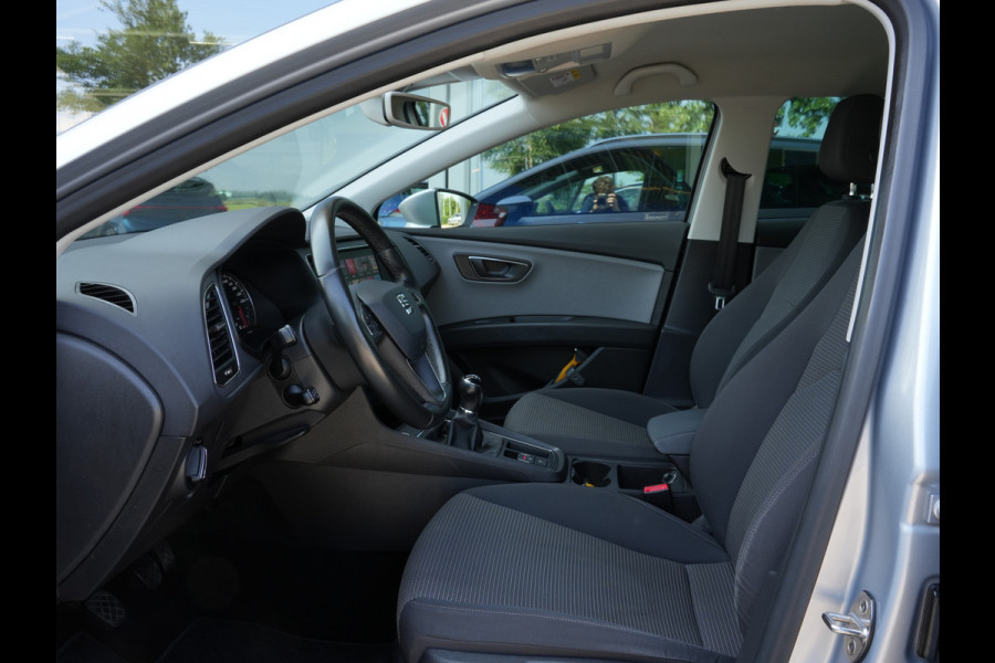Seat León ST 1.0 EcoTSI Style Business Intense | Keyless | DAB | Navigatie | Climate Control