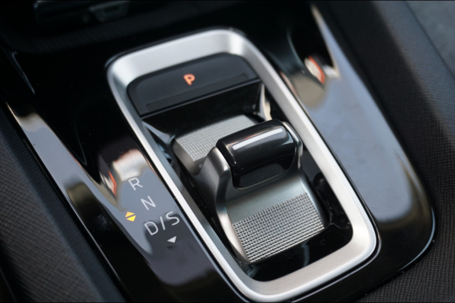 Škoda Octavia Combi 150PK AUTOMAAT ADAPTIVE | WINTERPACK | CAMERA | NAVI | KEYLESS!
