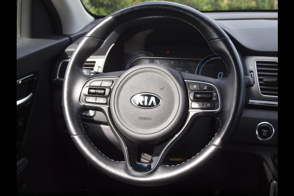 Kia e-Niro ExecutiveLine 64 kWh | Camera | Apple Carplay | Cruise Control | JBL | Leer |