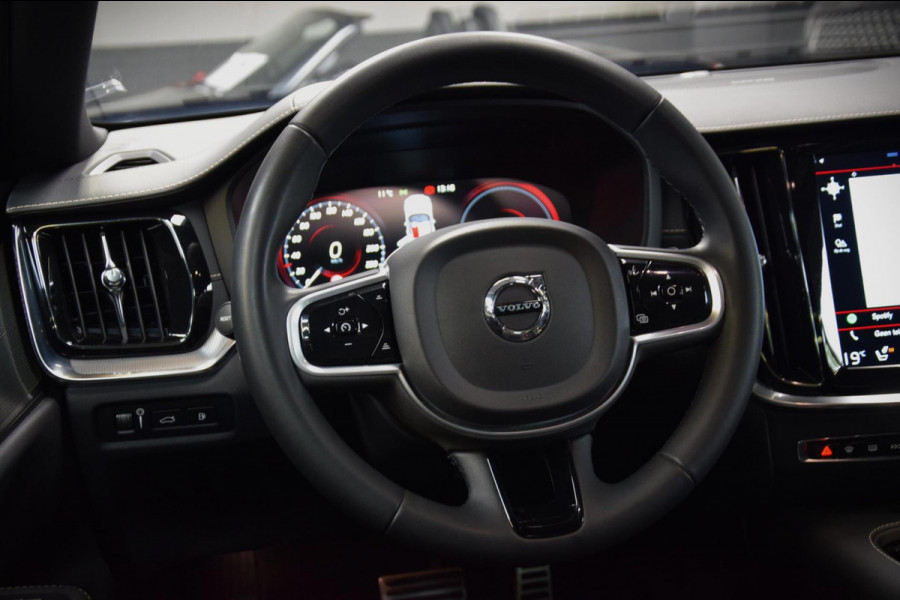 Volvo V60 2.0 T6 Recharge AWD Navi|Panoramadak|Dealer onderhouden|342pk!!|ACC|Stuurverwarming