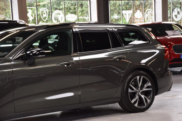 Volvo V60 2.0 T6 Recharge AWD Navi|Panoramadak|Dealer onderhouden|342pk!!|ACC|Stuurverwarming