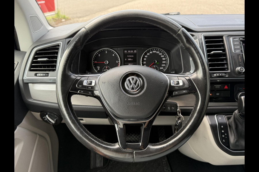 Volkswagen Transporter 2.0 TDI L2H1 Highline | EX. BTW PRIJZEN | 2 SCHUIFDEUREN | AUTOMAAT | TREKHAAK | ACHTERUITRIJCAMERA |