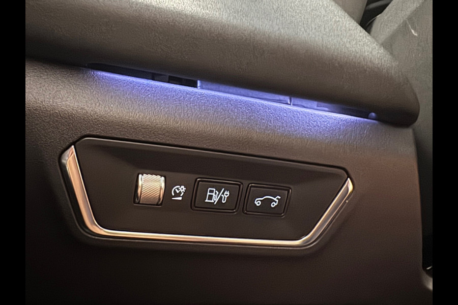 Lynk & Co 01 1.5 AUT. PLUG-IN HYBRIDE PANORAMADAK AIRCO CAMERA CRUISE PDC STOELVERWARMING APPLE CARPLAY