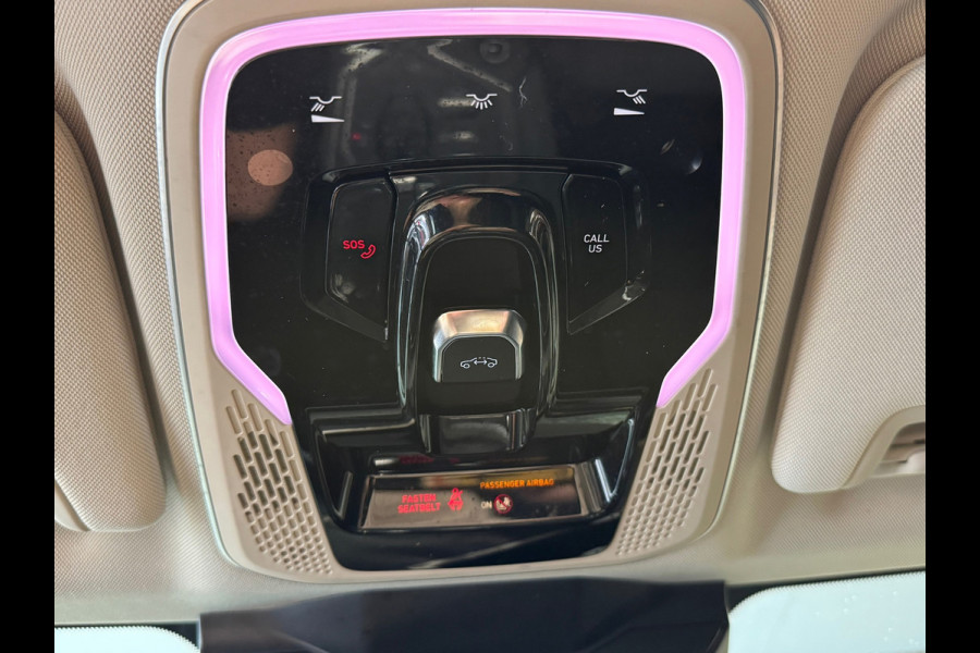 Lynk & Co 01 1.5 AUT. PLUG-IN HYBRIDE PANORAMADAK AIRCO CAMERA CRUISE PDC STOELVERWARMING APPLE CARPLAY