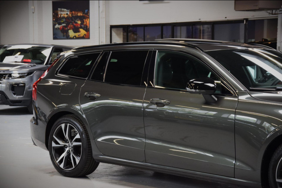 Volvo V60 2.0 T6 Recharge AWD Navi|Panoramadak|Dealer onderhouden|342pk!!|ACC|Stuurverwarming