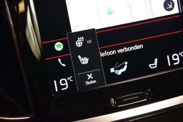 Volvo V60 2.0 T6 Recharge AWD Navi|Panoramadak|Dealer onderhouden|342pk!!|ACC|Stuurverwarming
